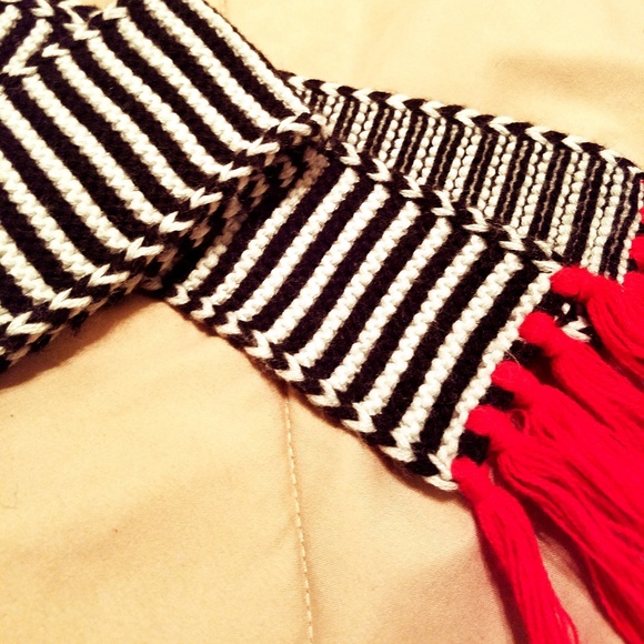 Skinny black & white striped red fringe scarf - Picture 2 of 4